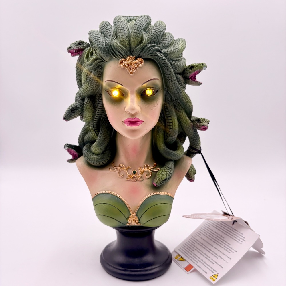 Spooky Night Medusa Bust Light Up LED Eyes Greek Mythology Statue Green Gold NEW